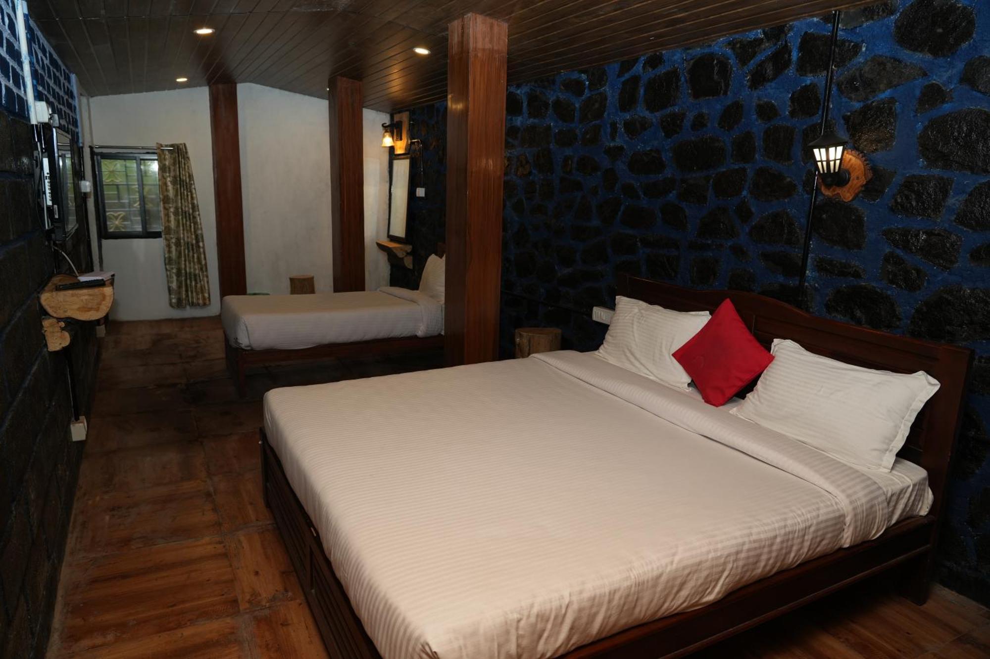Vetrivel International By Brown Tree Resorts Kodaikanal Exterior foto